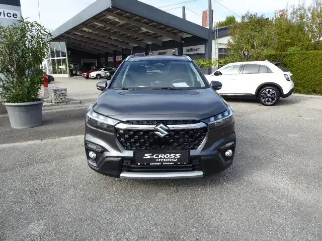 Suzuki S-Cross 2026 photo 3
