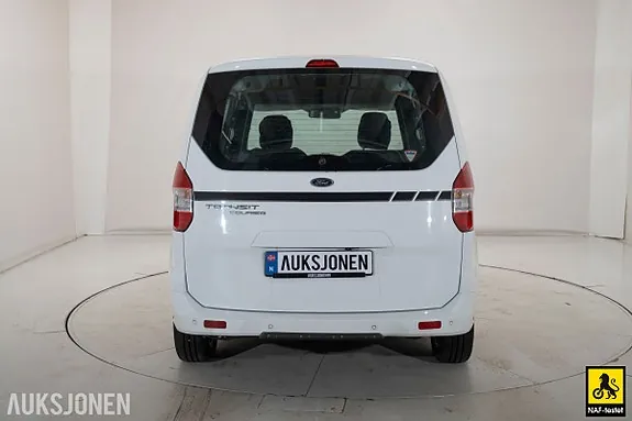 Ford Transit Courier 2020 photo 5