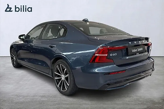 Volvo S60 2024 photo 2