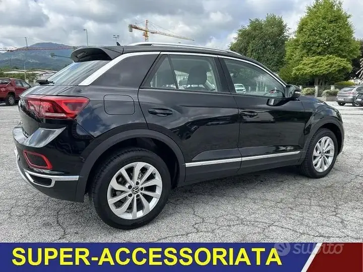 Volkswagen T-Roc 2025 photo 3