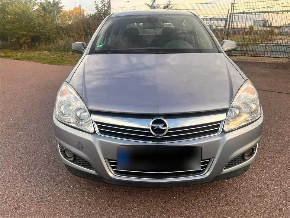 Opel Astra H