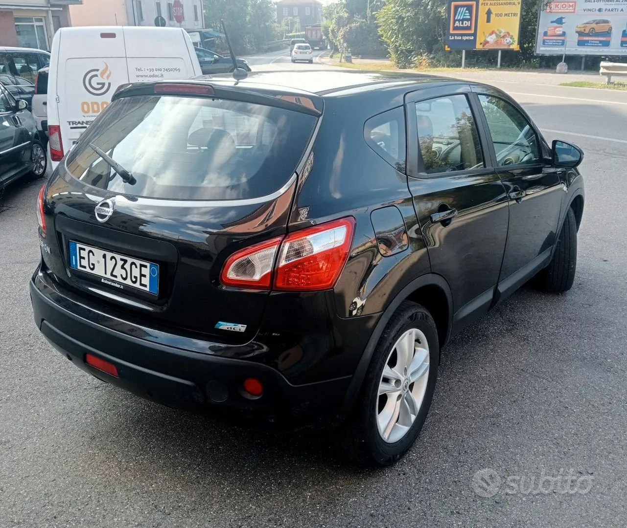 Nissan Qashqai 2011 photo 4