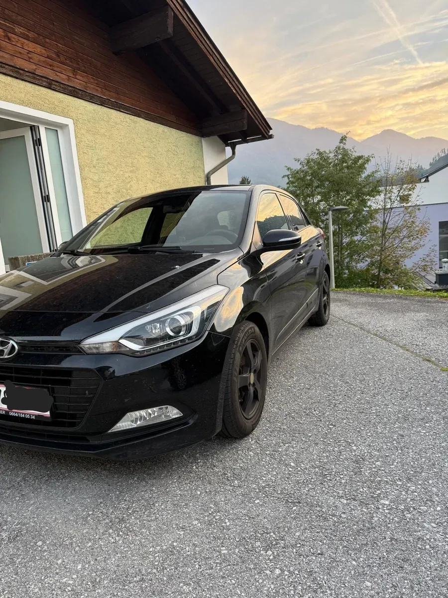 Hyundai I20 2018 photo 2