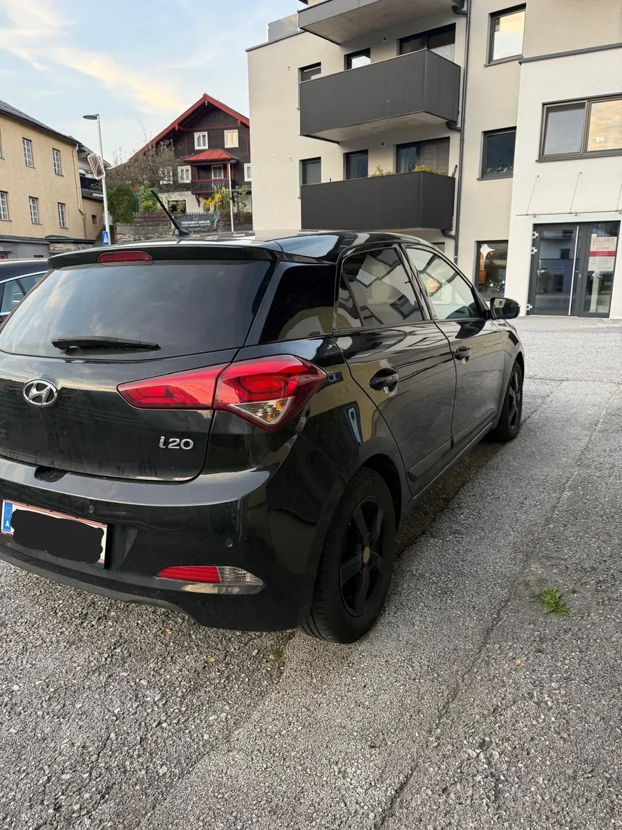 Hyundai I20 2018 photo 3