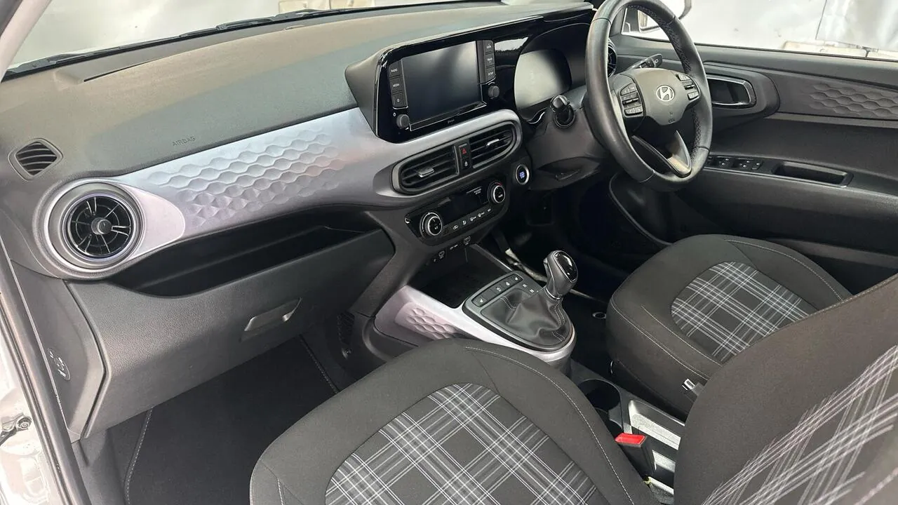 Hyundai I10 2023 photo 2