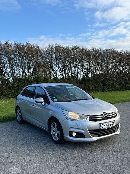 Citroen C4 2013 photo 4