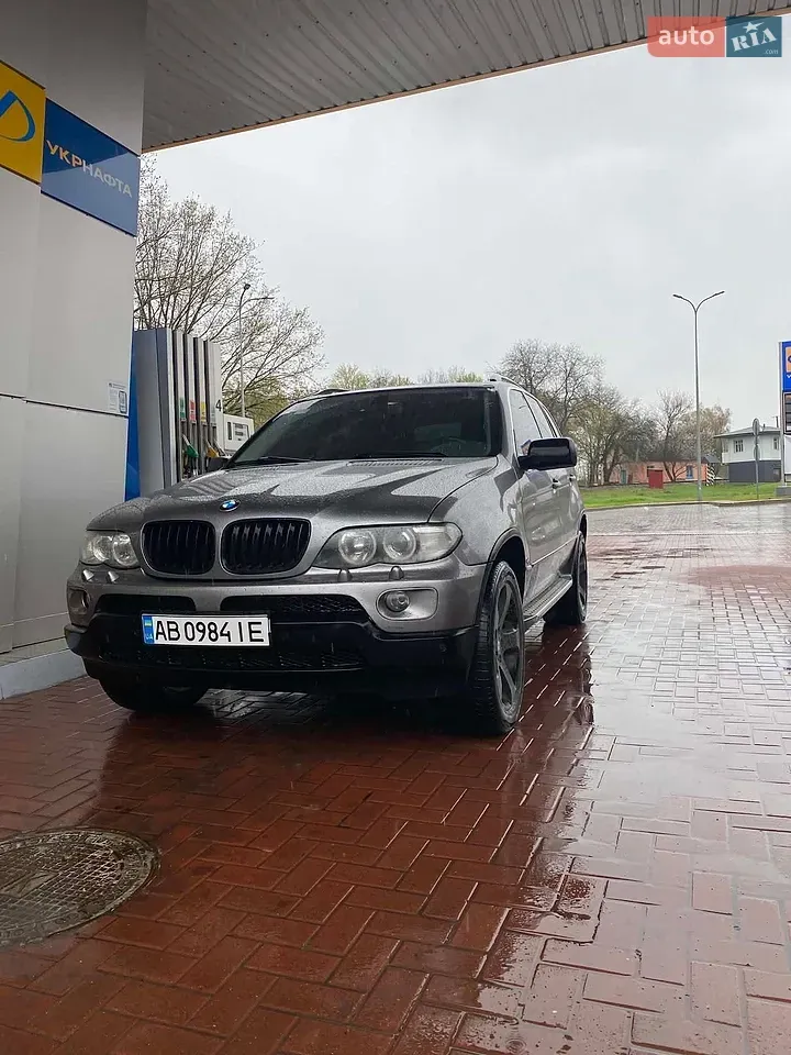 BMW X5 2005 photo 2