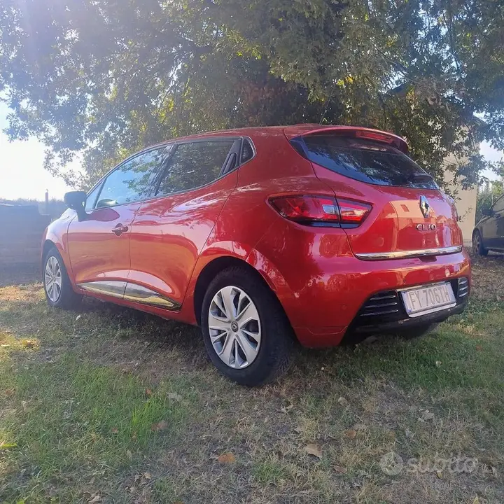 Renault Clio 2019 photo 3