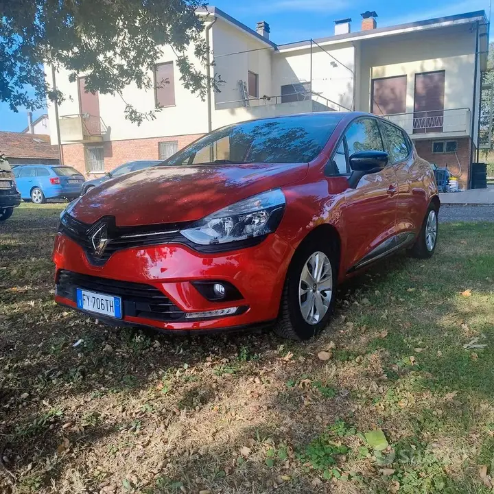 Renault Clio 2019 photo 2