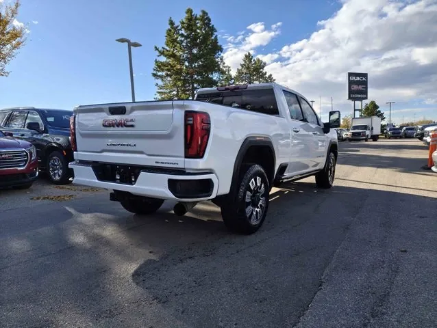 GMC Sierra 3500Hd 2025 photo 3