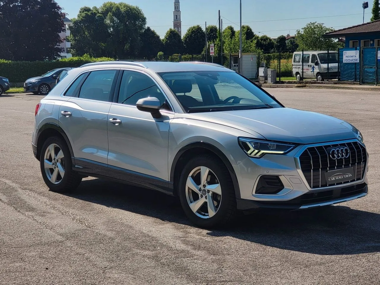 Audi Q3 2019 photo 4