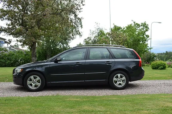 Volvo V50 2009 photo 3