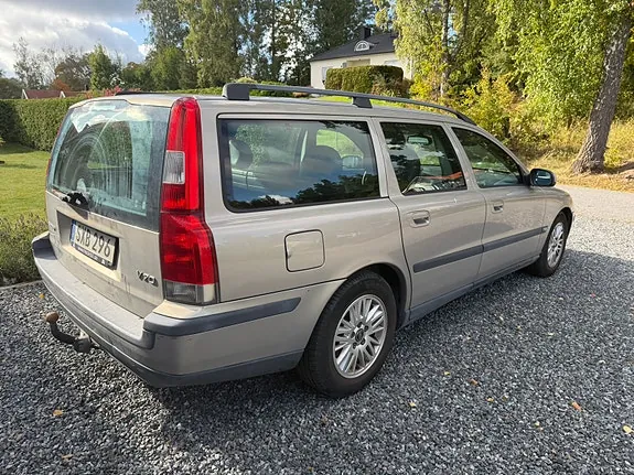 Volvo V70 2002 photo 3