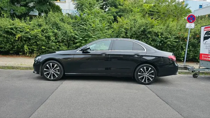 Mercedes-Benz E 300 De