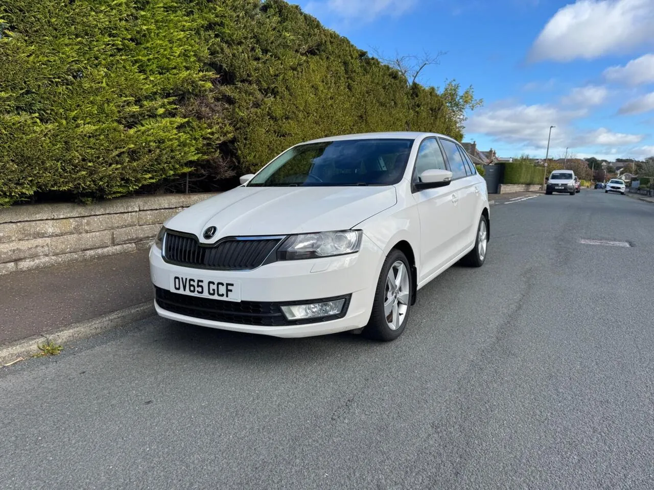 Skoda Rapid 2015 photo 2