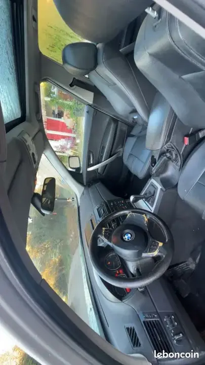 BMW X3 2005 photo 2