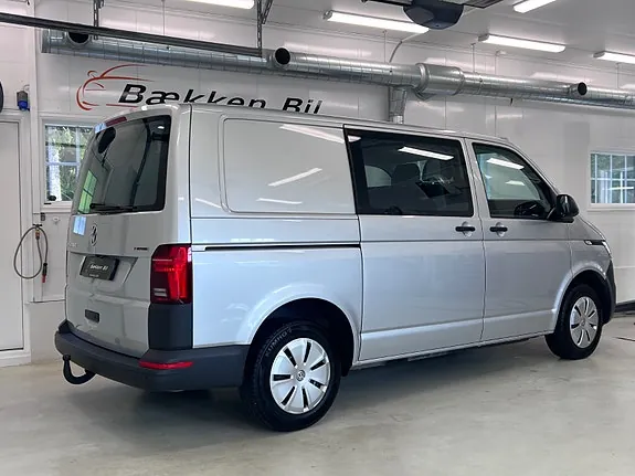 Volkswagen Transporter 2022 photo 4