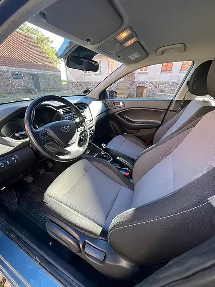Hyundai I20 2017 photo 2