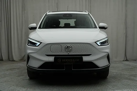 MG Zs Ev 2023 photo 2