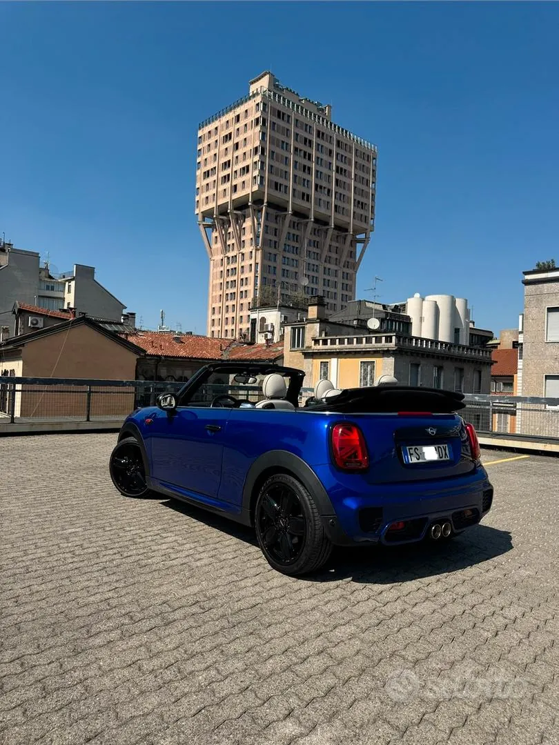 Mini Cooper S 2018 photo 2