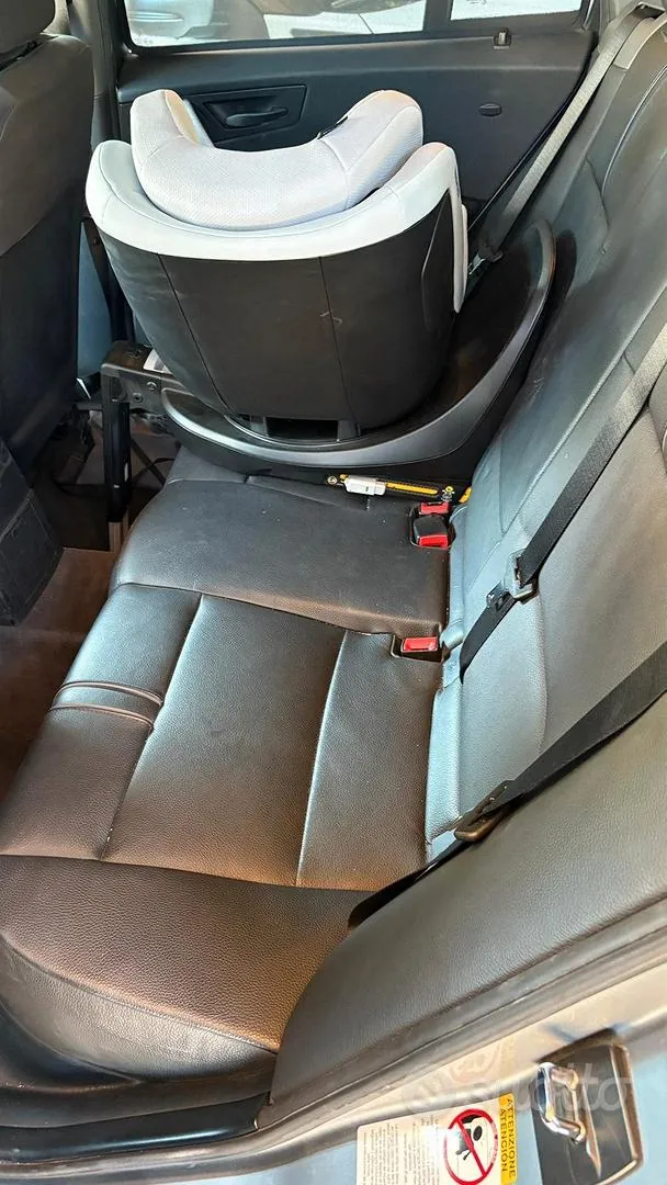 BMW X3 2004 photo 2