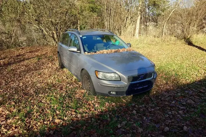 Volvo V50