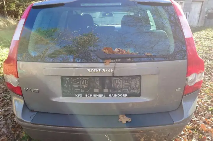 Volvo V50 2007 photo 2