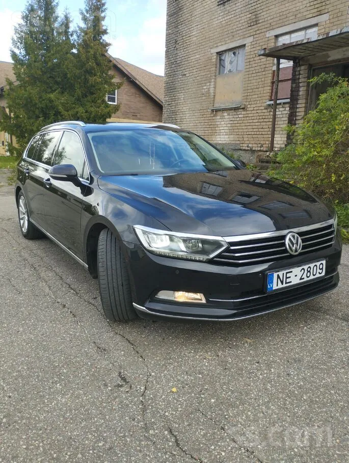 Volkswagen Passat 2017 photo 2