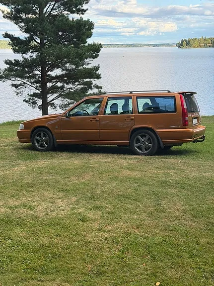 Volvo V70