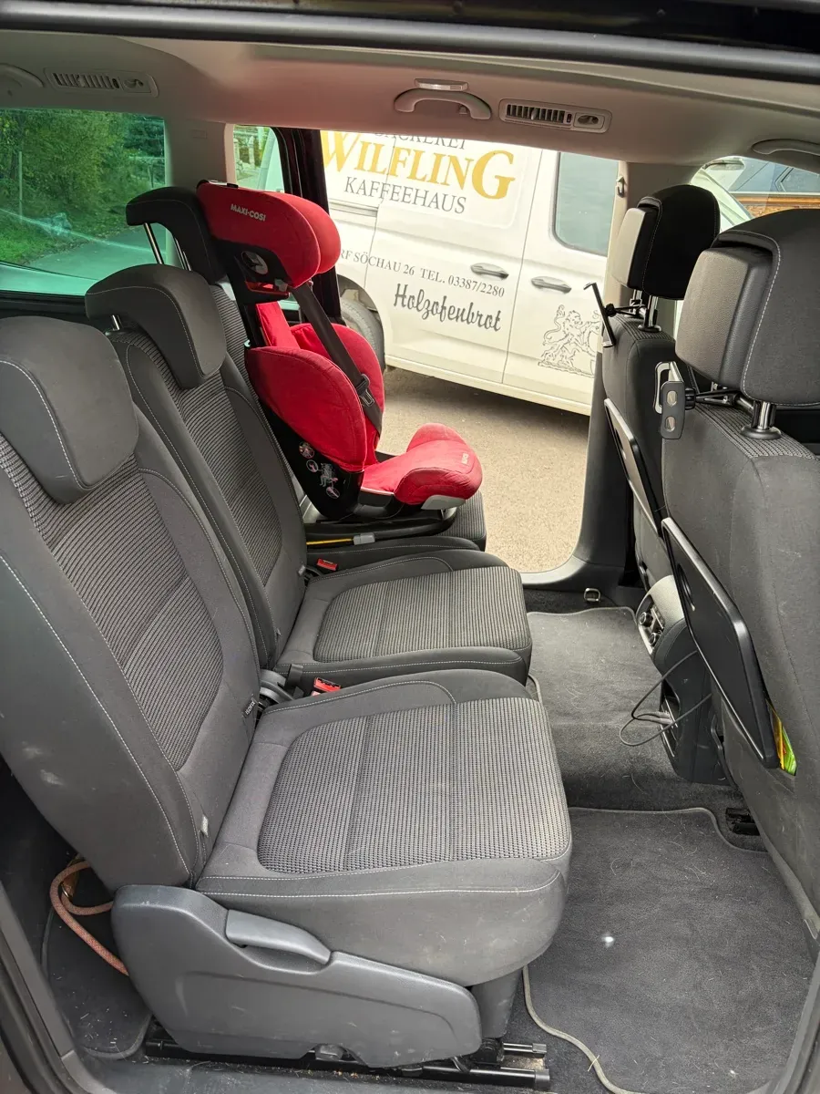 Volkswagen Sharan 2018 photo 2