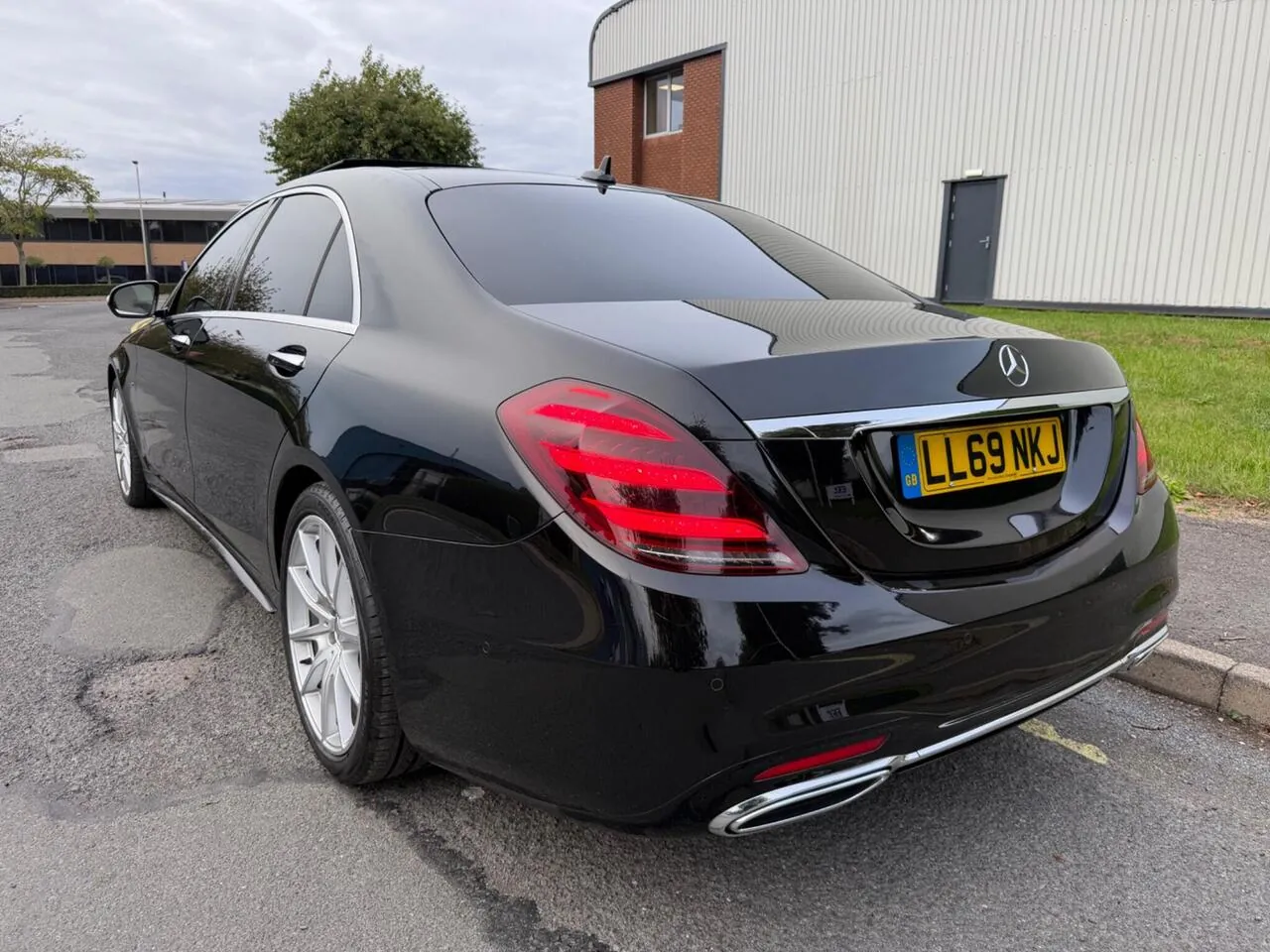 Mercedes-Benz S-Class 2019 photo 5
