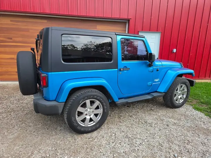Jeep Wrangler 2010 photo 3