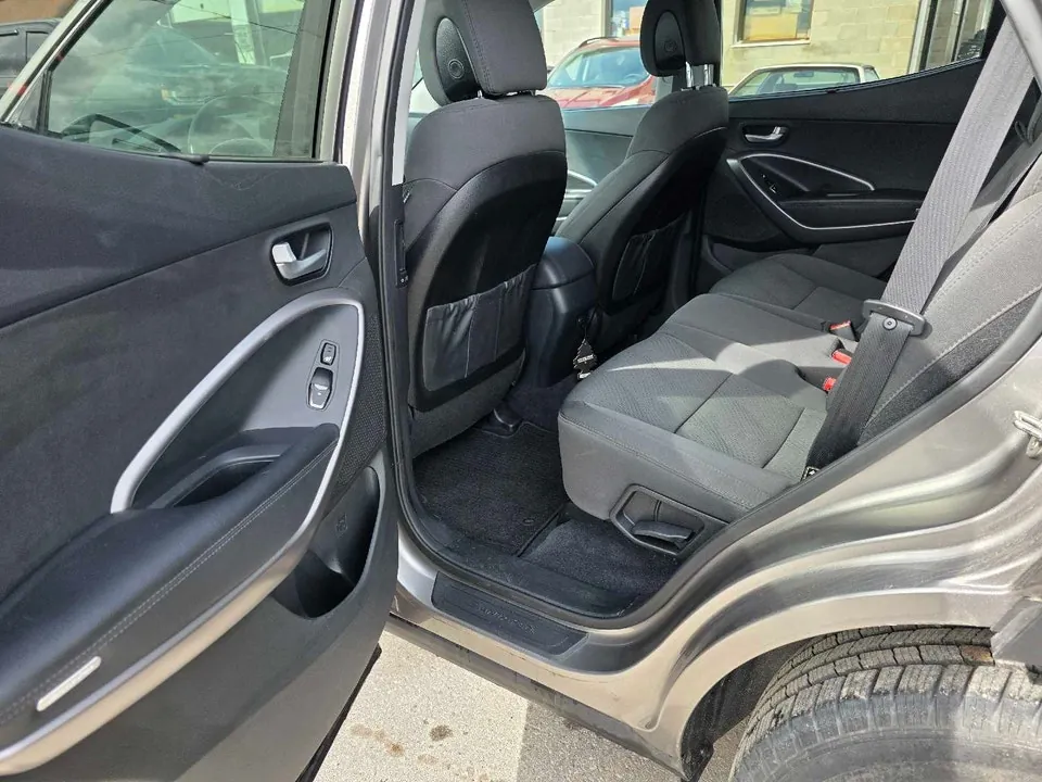 Hyundai Santa Fe 2016 photo 5