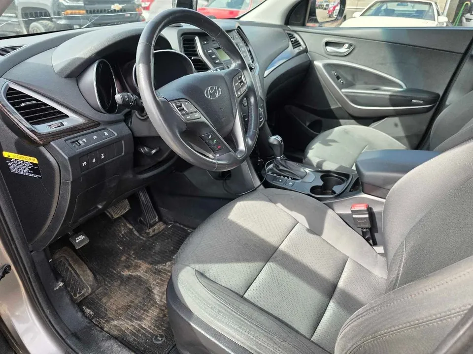 Hyundai Santa Fe 2016 photo 4