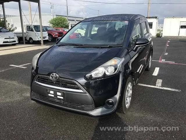 Toyota Sienta 2016 photo 2