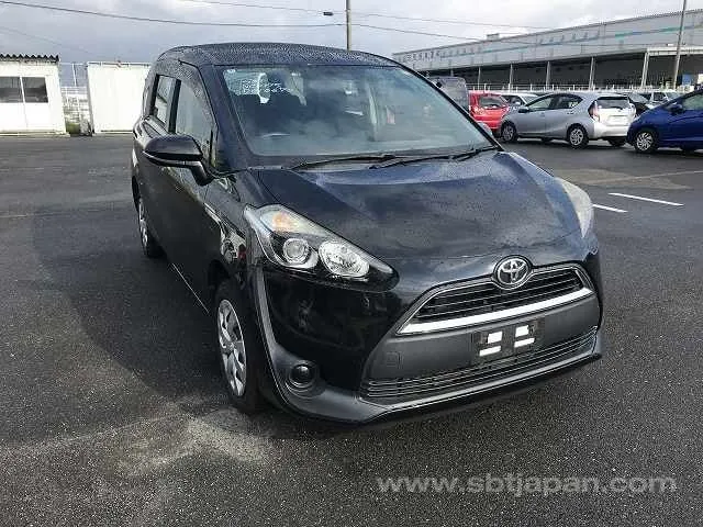 Toyota Sienta