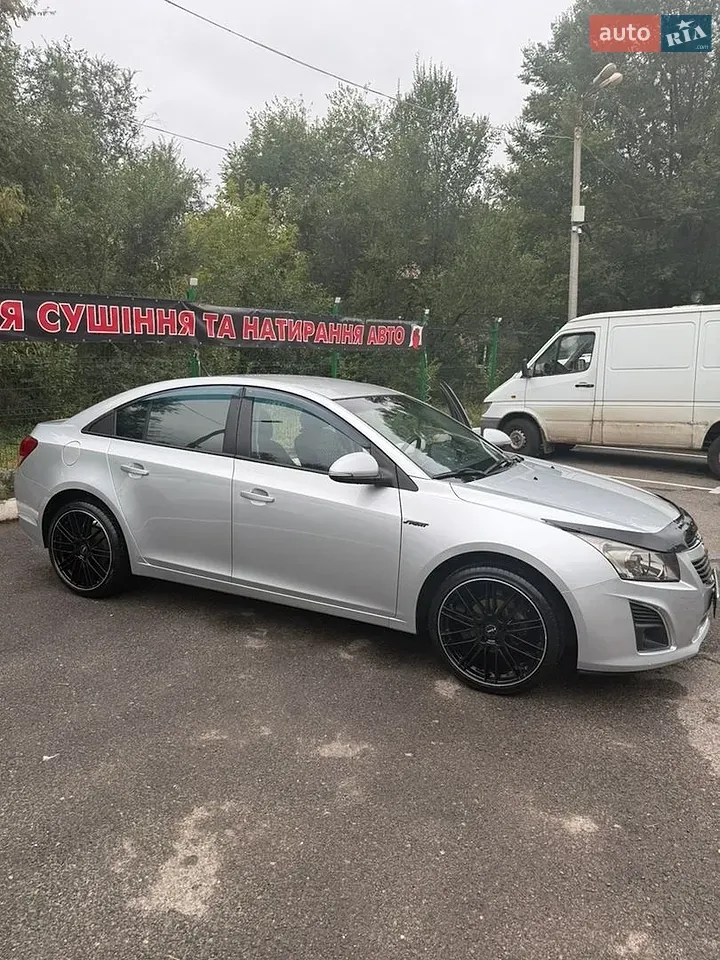 Chevrolet Cruze 2014 photo 4