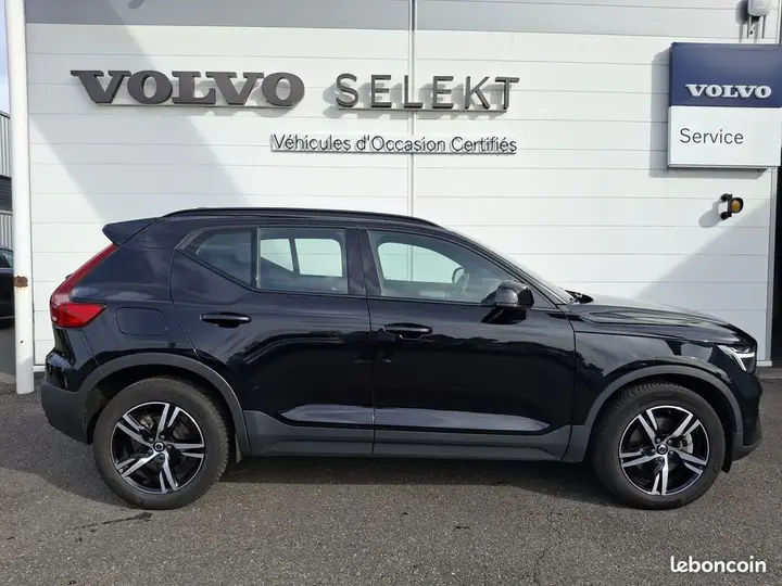 Volvo Xc40 2023 photo 4