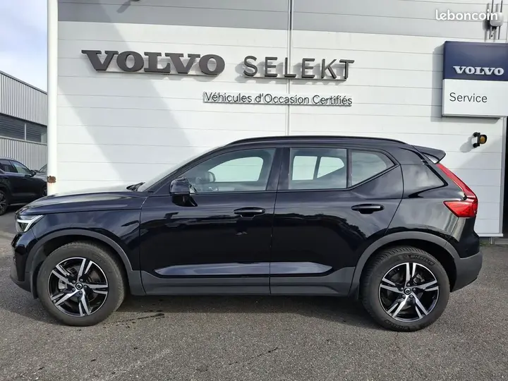 Volvo Xc40 2023 photo 2