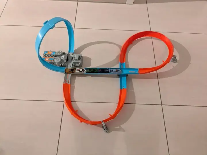 Hot Wheels Bahn