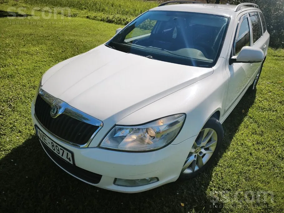 Skoda Octavia 2011 photo 4