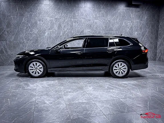 Volkswagen Passat 2026 photo 4
