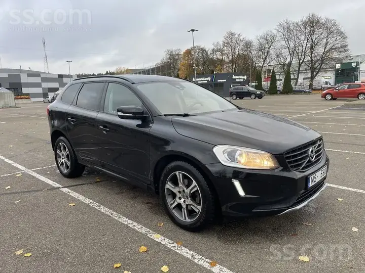 Volvo Xc60 2017 photo 4