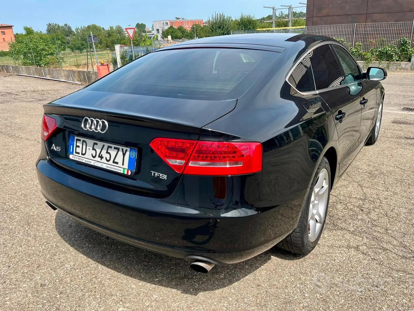 Audi A5 2011 photo 5