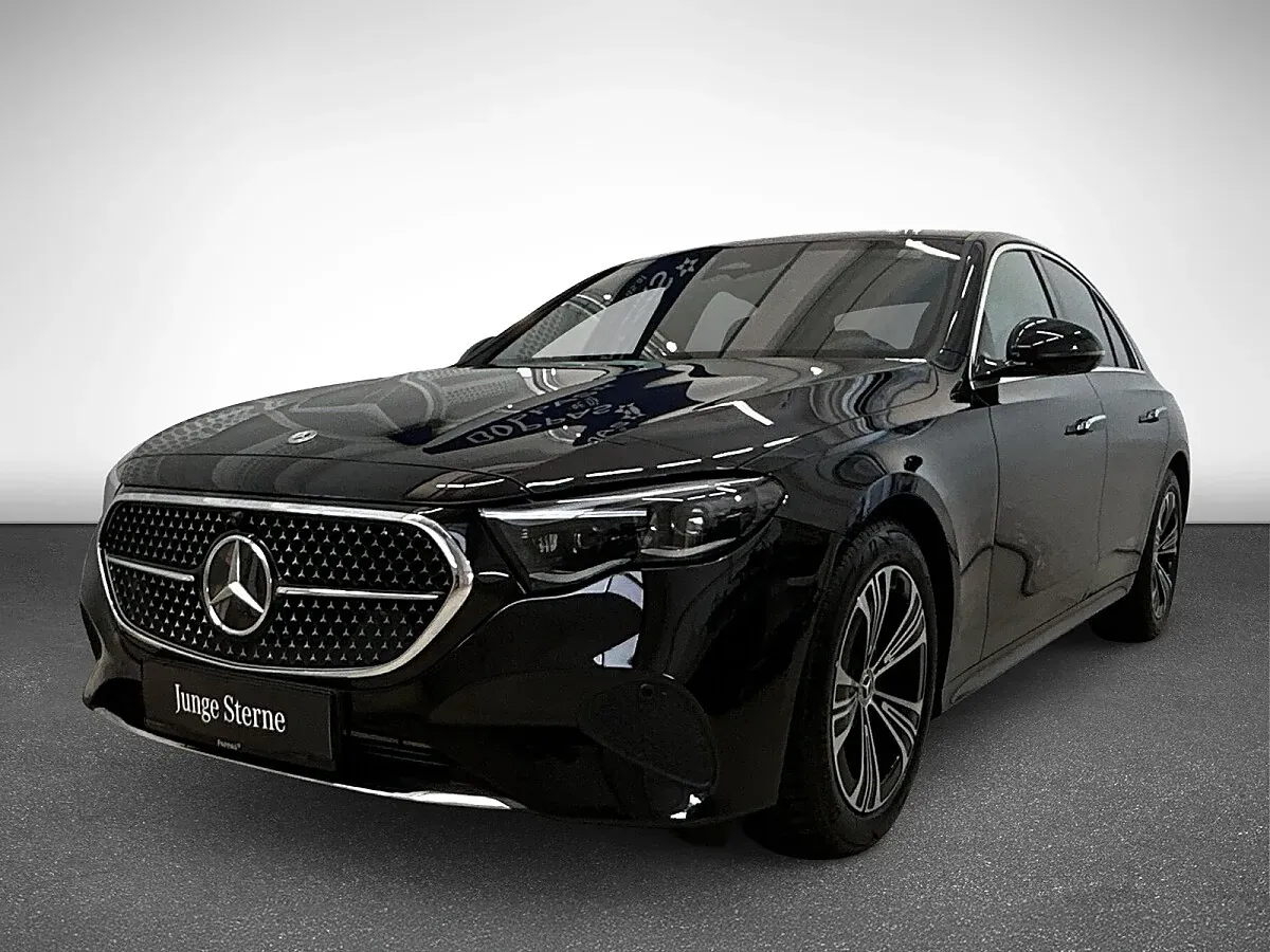 Mercedes-Benz E-Class 2025 photo 2