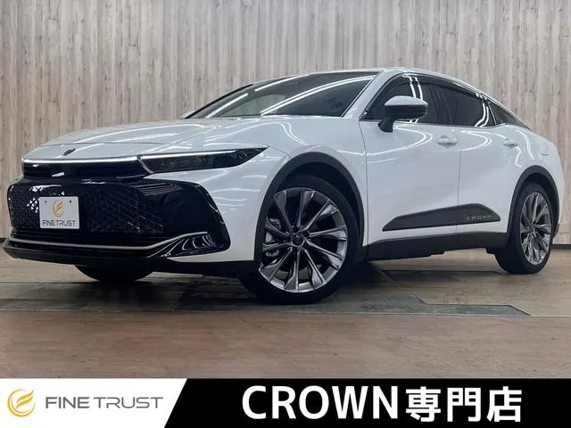 Toyota Crown Crossover