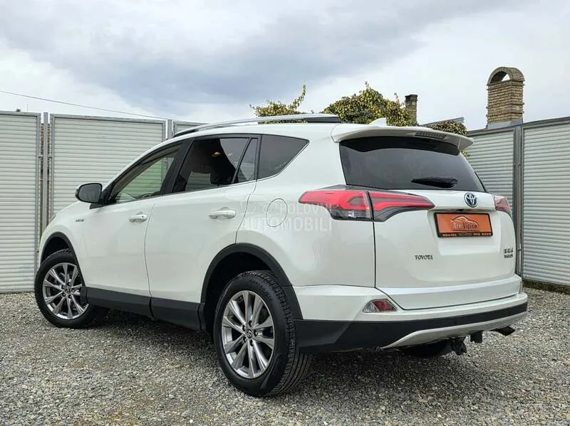 Toyota Rav 4 2016 photo 5