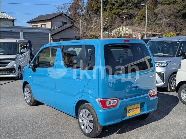 Suzuki Wagon R Fx 2024 photo 2