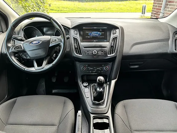 Ford Focus 2015 photo 5
