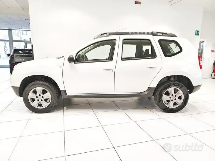 Dacia Duster 2015 photo 2